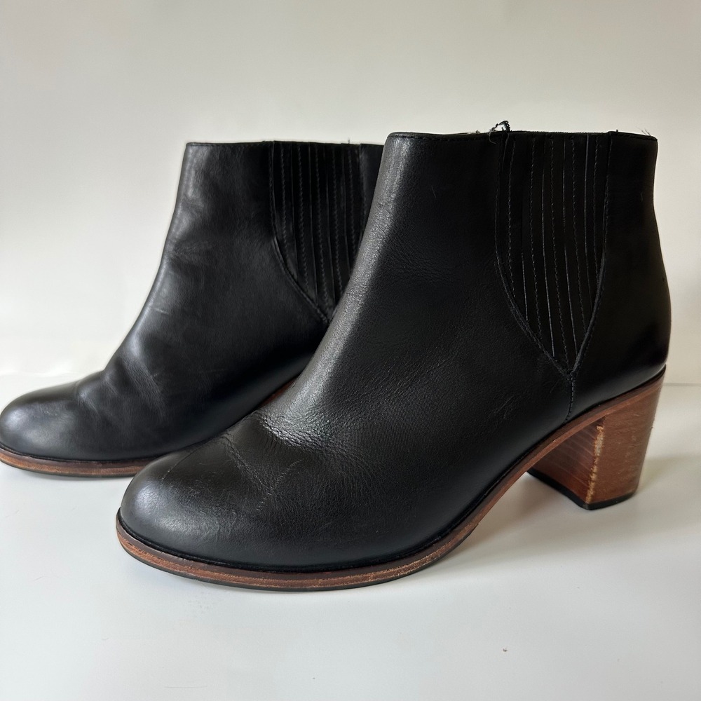 Wolverine 1000 Mile Samantha Pleet Arc Leather Pull On Ankle Booties Black Sz 8